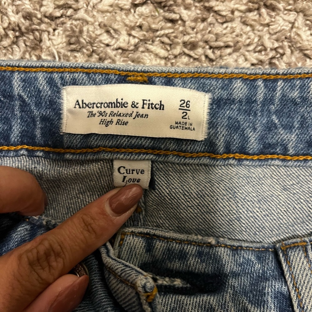 Abercrombie & Fitch High Rise Curve Love Jeans